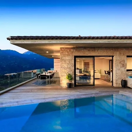 Supranu Villa
